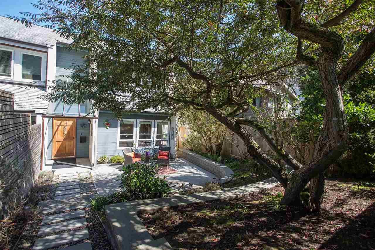 6429 Douglas Street, West Vancouver, BC, V7W 2G3