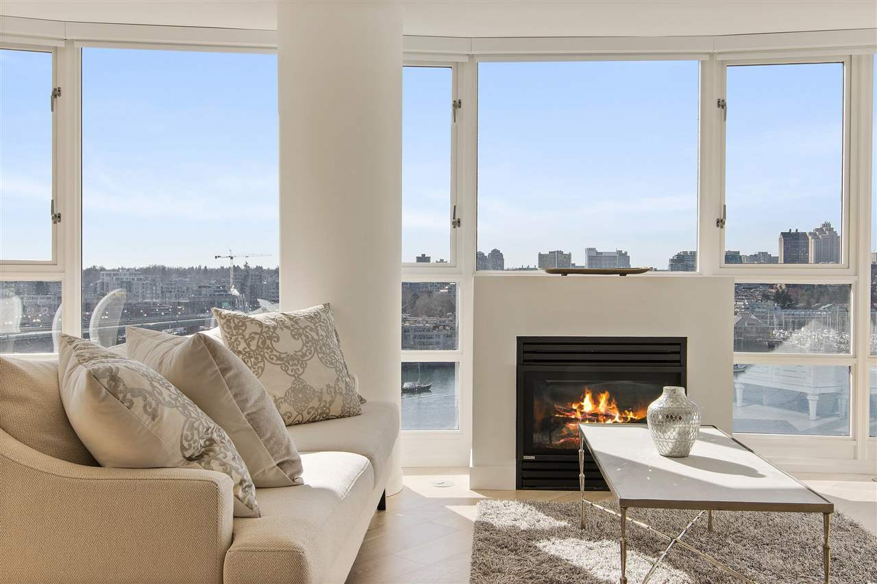 1106-1033 Marinaside Crescent, Vancouver, BC, V6Z 3A3