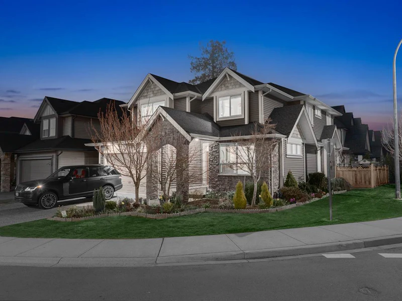 7754 211th Street, Langley BC V2Y 0H8