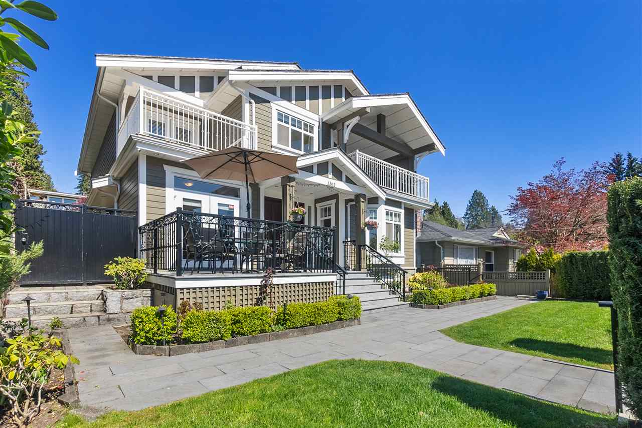 1361 Lawson Avenue, West Vancouver, BC, V7T 2E6