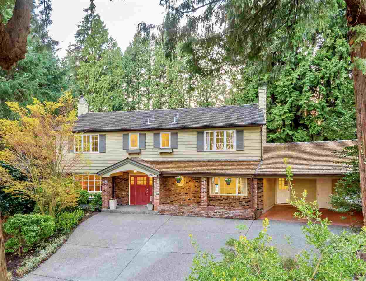 1945 Rosebery Avenue, West Vancouver, BC, V7V 2Z5