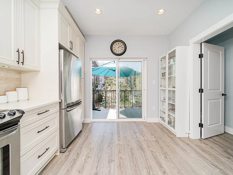 36-19180 65 Avenue, Surrey, BC, V4N 6M5