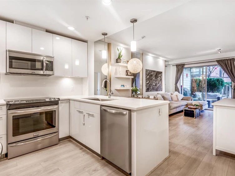 108-733 W 3rd Street, North Vancouver, BC, V7M 0C8