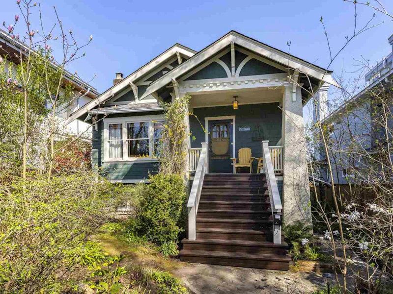3857 W 20th Avenue, Vancouver BC V6S 1G1