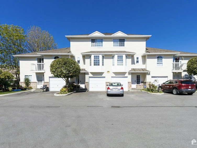 2-13905 70 Avenue, Surrey, BC, V3W 0A1