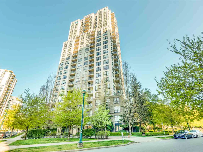 210 - 3663 Crowley Drive, Vancouver BC V5R 6H4