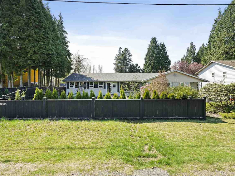 10187 144a Street, Surrey, BC, V3R 3P7