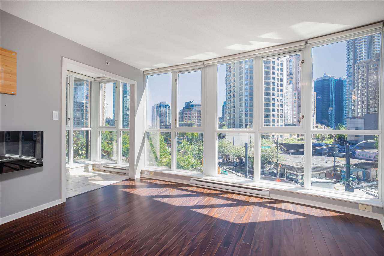 304-1199 Seymour Street, Vancouver, BC, V6B 1K3