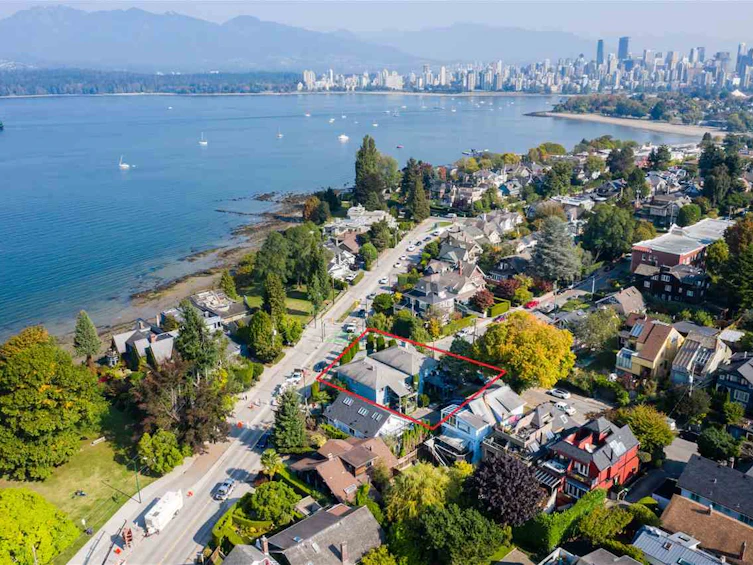 2710 Point Grey Road, Vancouver, BC, V6K 1A6