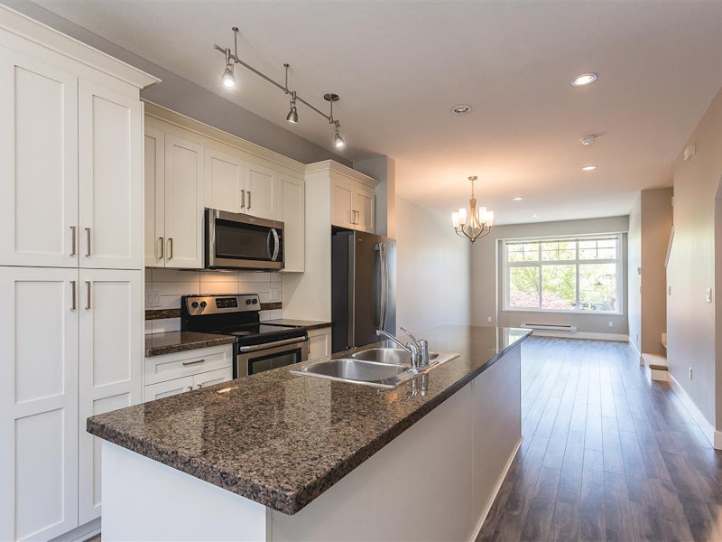 3 - 7332 194a Street, Surrey BC V4N 6K9