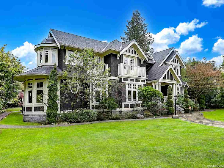 1568 W 32nd Avenue, Vancouver, BC, V6J 3A6