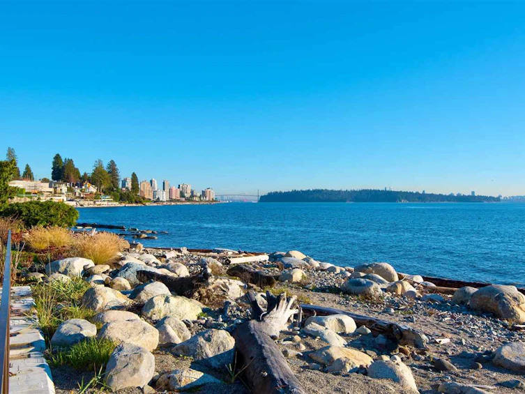 2814 Bellevue Avenue, West Vancouver, BC, V7V 1E8