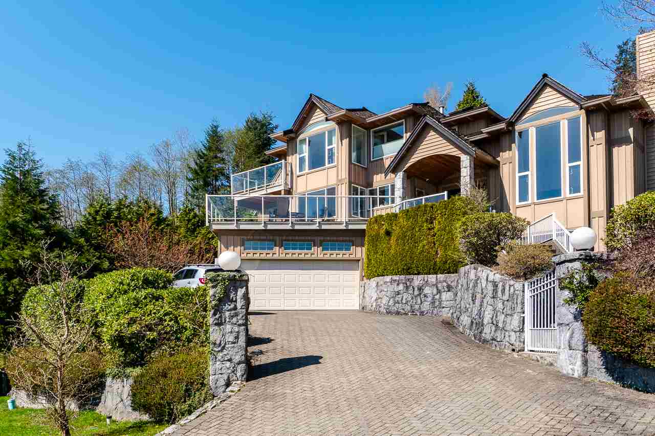 4139 Quarry Court, North Vancouver, BC, V7K 3C3
