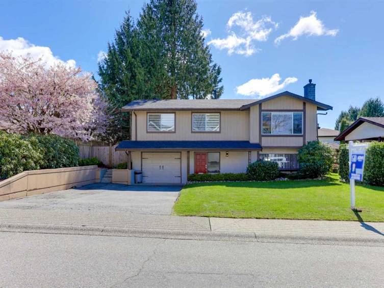 11702 89a Avenue, Delta, BC, V4C 7J6