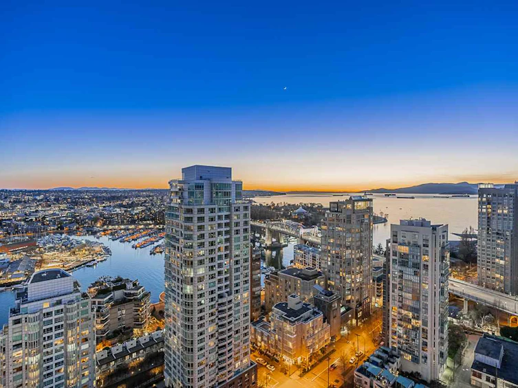 2703-1455 Howe Street, Vancouver, BC, V6Z 1C2