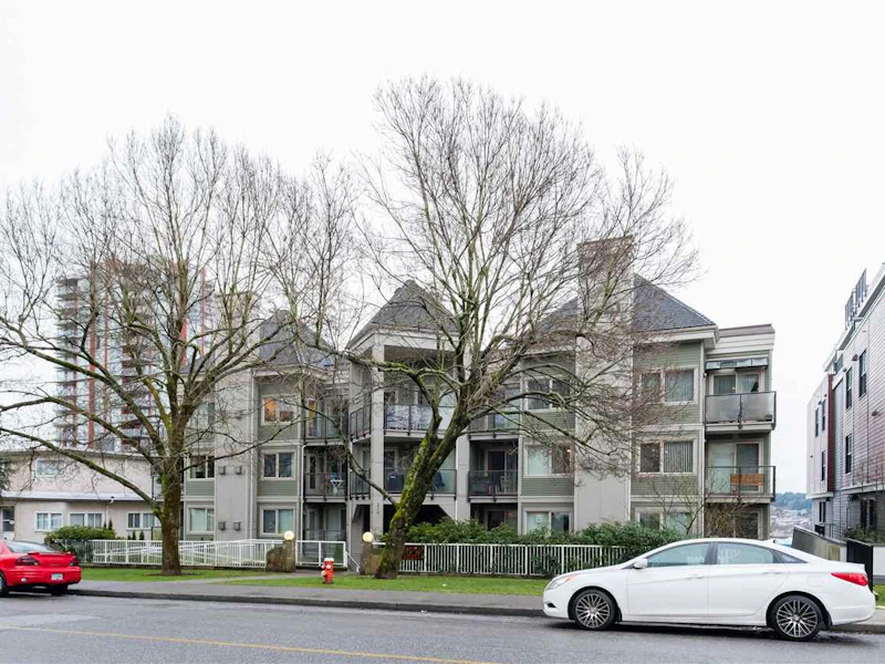 102 - 210 Carnarvon Street, New Westminster BC V3L 1B8