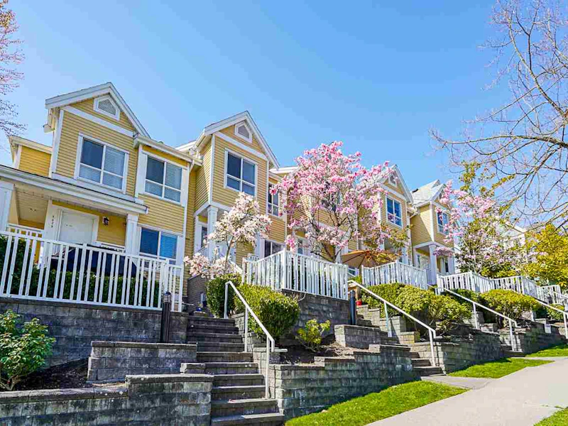 8435 Jellicoe Street, Vancouver BC V5S 2J4