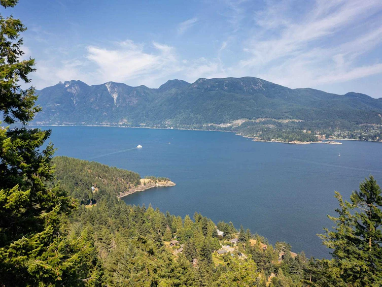 921 Valhalla Place, Bowen Island, BC, V0N 1G1