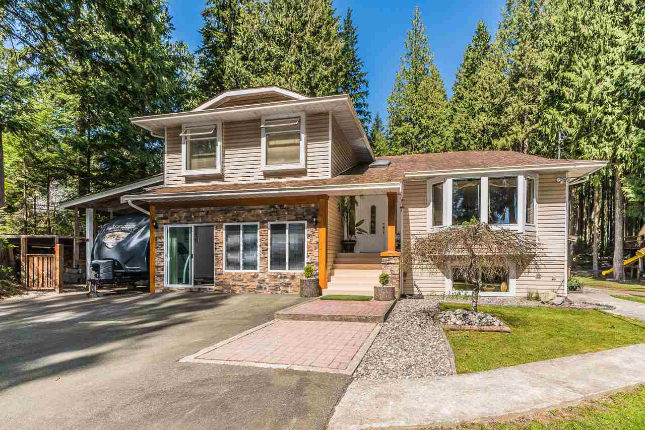 27890 Laurel Place, Maple Ridge, BC, V2W 1N4