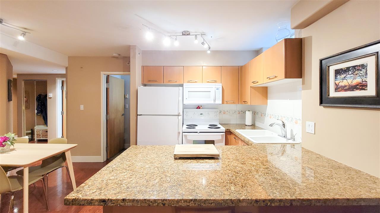104-1818 W 6th Avenue, Vancouver, BC, V6J 1R6