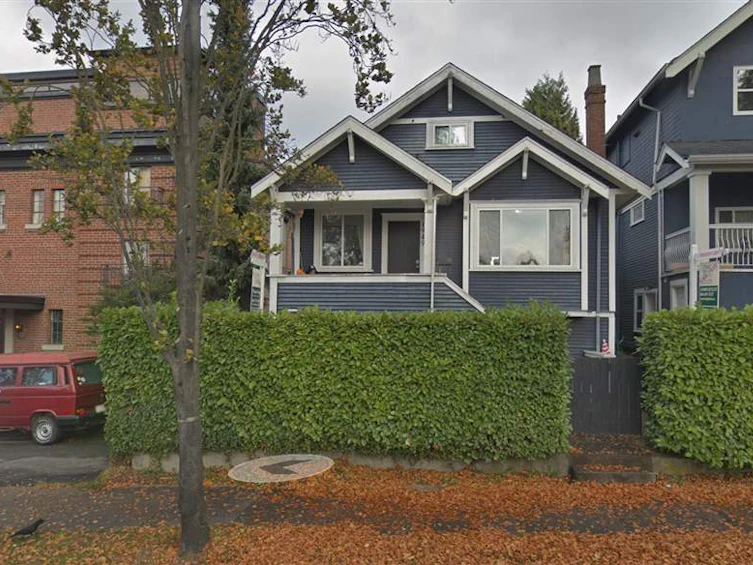 1949 E 1st Avenue, Vancouver, BC, V5N 1B3