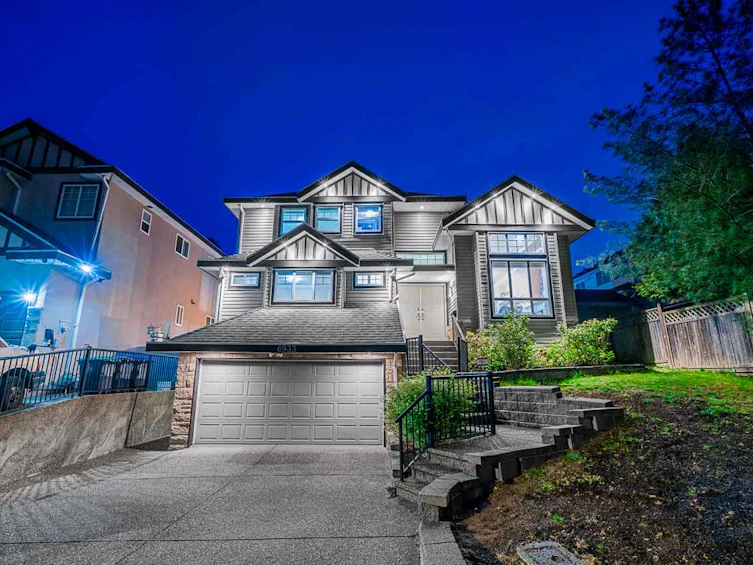 6933 150b Street, Surrey, BC, V3S 0W9