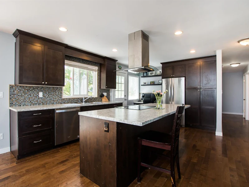 5680 46a Avenue, Delta BC V4K 1N7