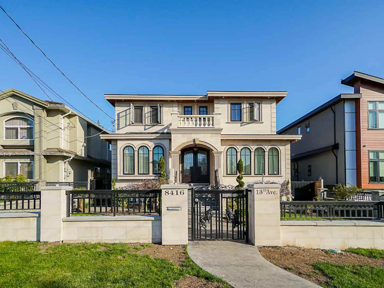 8416 13th Avenue, Burnaby, BC, V3N 2G9