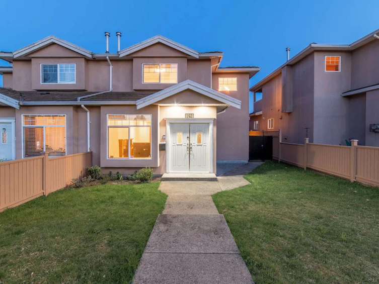 8216 16th Avenue, Burnaby, BC, V3N 1R8