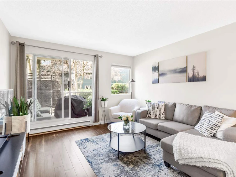 208-1508 Mariner Walk, Vancouver, BC, V6J 4X9