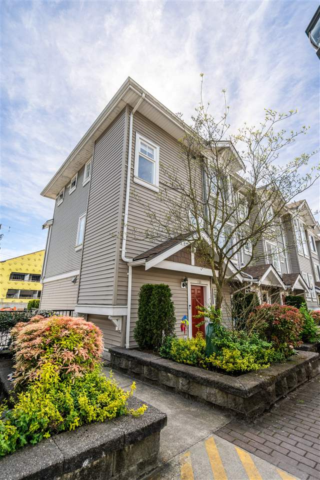 406-4025 Norfolk Street, Burnaby, BC, V5G 0A5