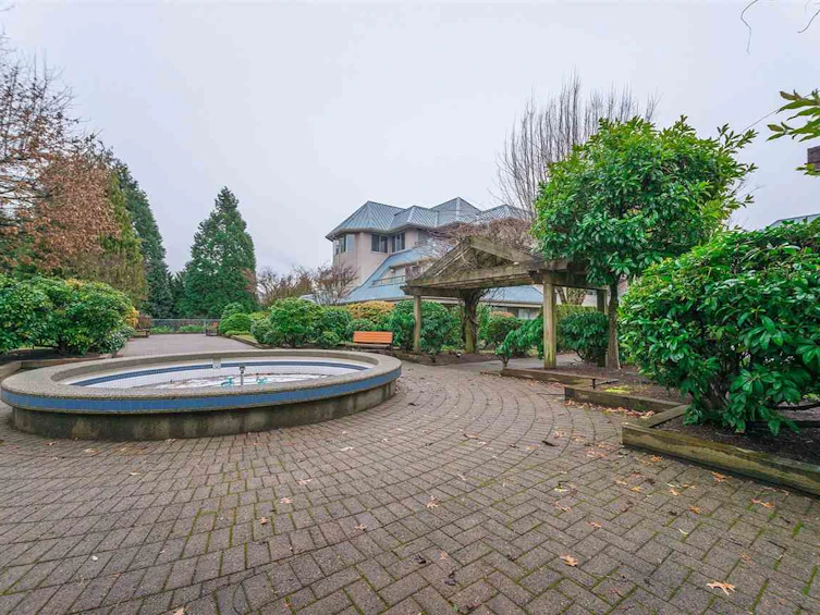 102-2700 Mccallum Road, Abbotsford, BC, V2S 6X9