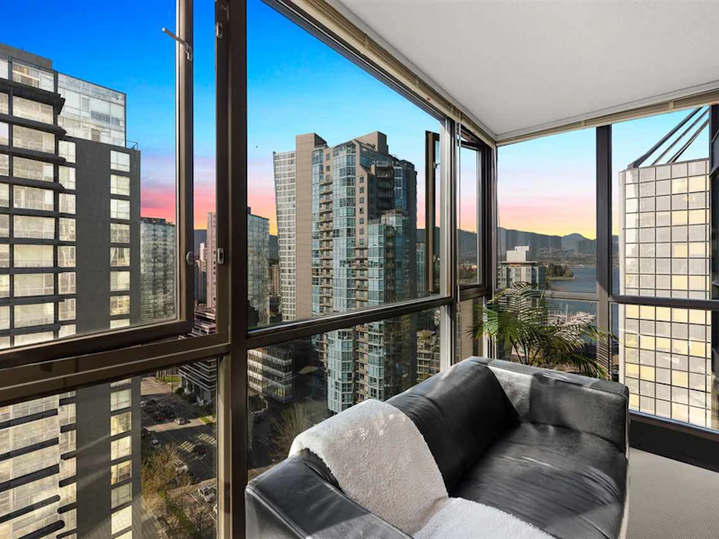 1611 - 1367 Alberni Street, Vancouver BC V6E 4R9