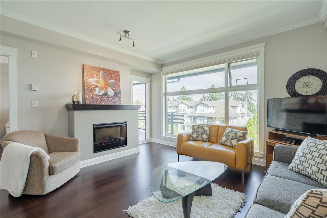 410-15336 17a Avenue, Surrey, BC, V4A 1V3