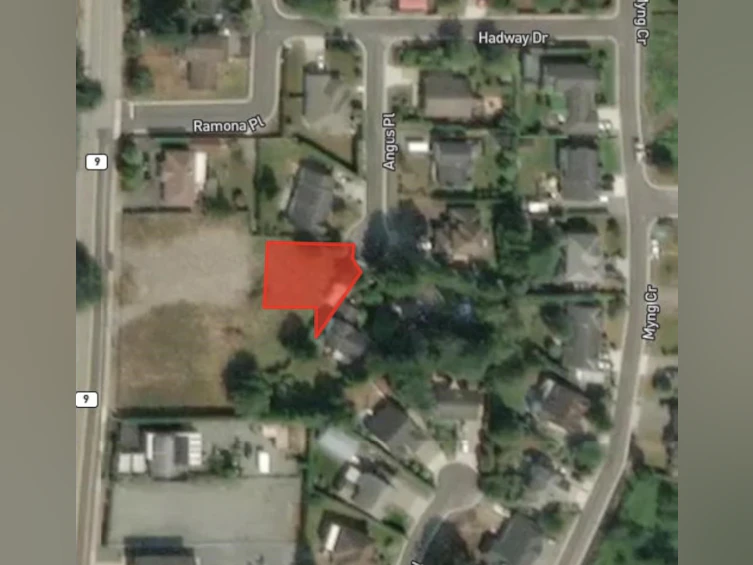 848 Angus Place, Harrison Hot Springs, BC, V0M 1K0