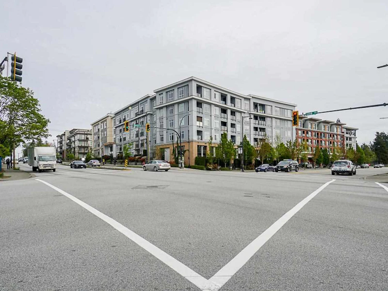 203 - 13728 108th Avenue, Surrey BC V3T 0G2