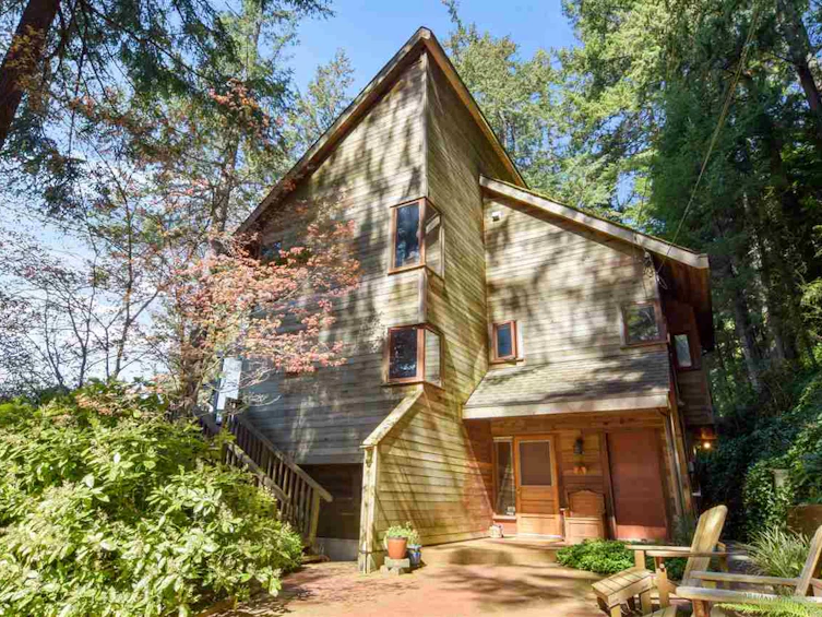 300 Bayview Place, West Vancouver, BC, V0N 2E0