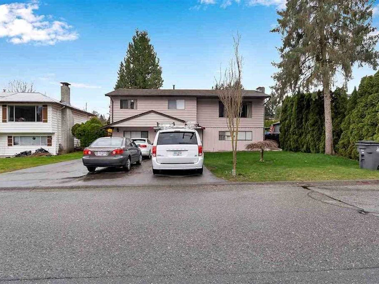 14142 79a Avenue, Surrey, BC, V3W 2Z4
