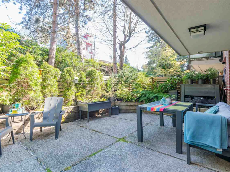 201-360 E 2nd Street, North Vancouver, BC, V7L 4N6