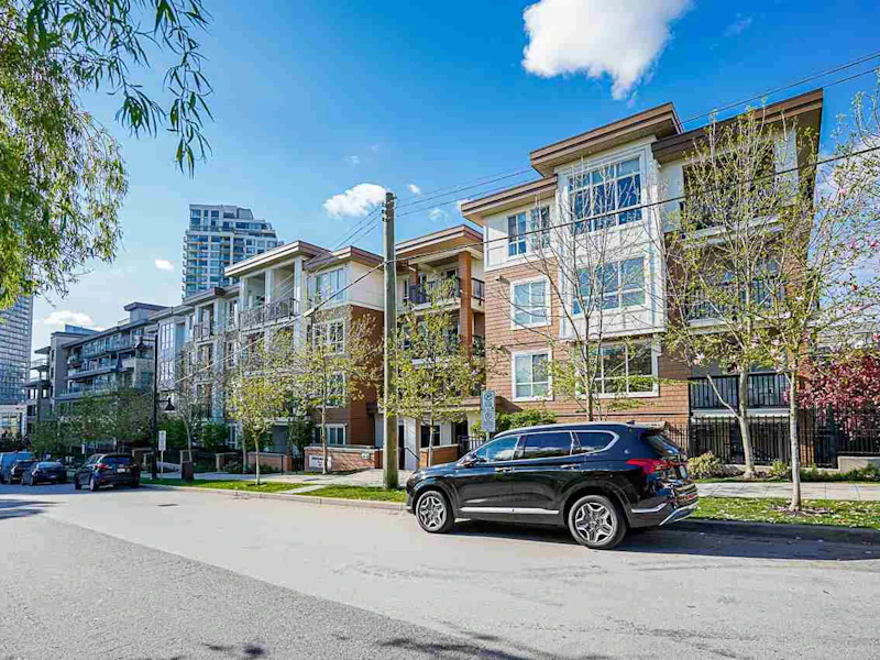 418 - 611 Regan Avenue, Coquitlam BC V3J 3A3