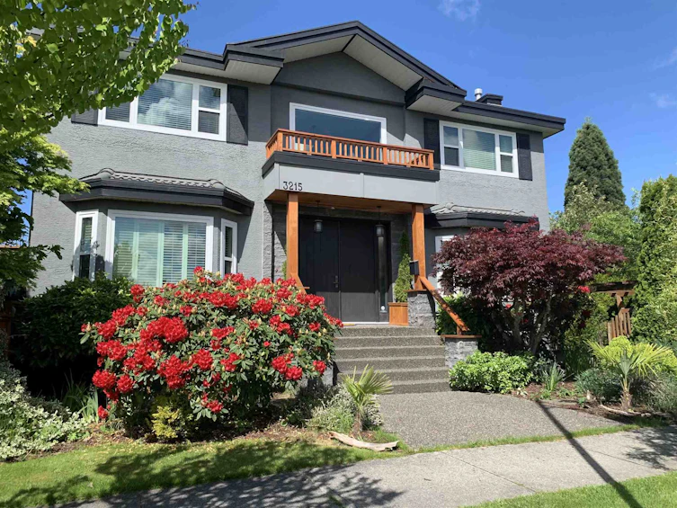 3215 Trutch Street, Vancouver, BC, V6L 2T3