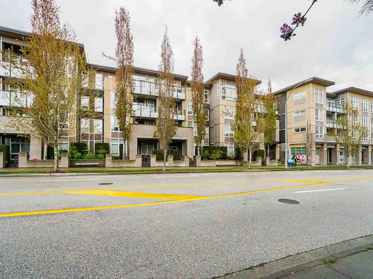 105-55 Eighth Avenue, New Westminster, BC, V3L 0E8