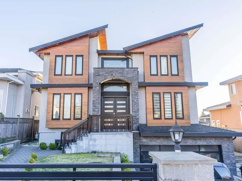 5626 Rumble Street, Burnaby BC V5J 2C2