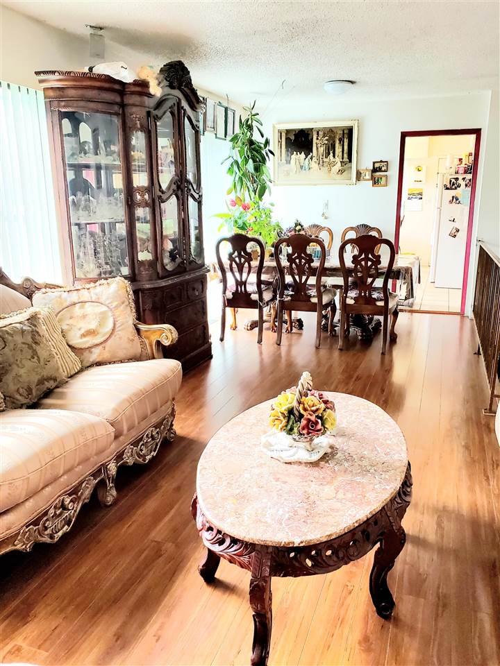 13307 96 Avenue, Surrey, BC, V3V 1Y5