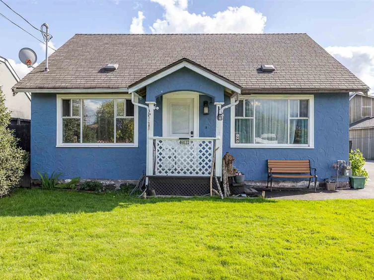 46022 Fifth Avenue, Chilliwack, BC, V2P 1M7