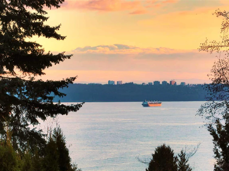 2629 Palmerston Avenue, West Vancouver, BC, V7V 2W7