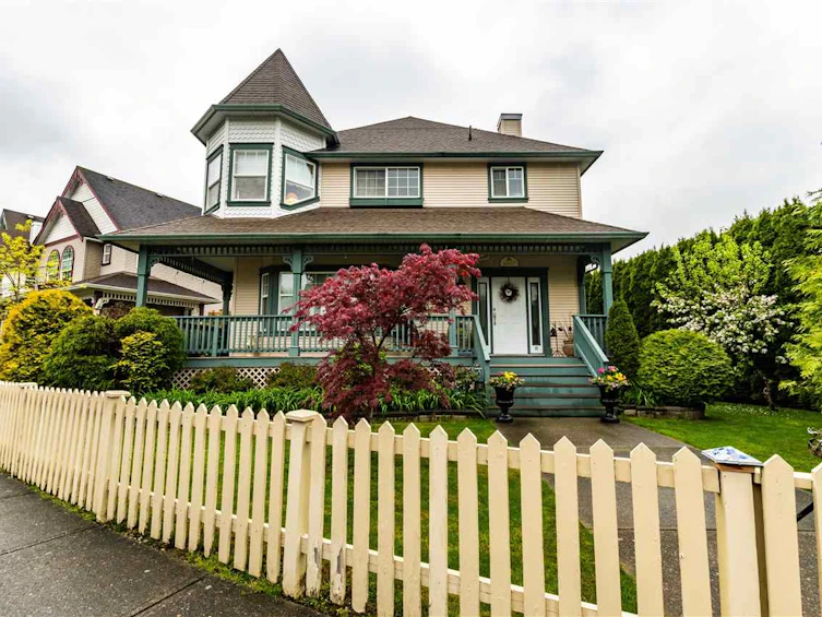 46443 Chester Drive, Chilliwack, BC, V2R 5N4