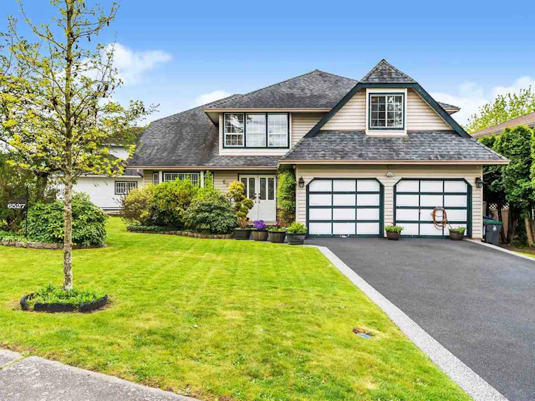 6527 180 Street, Surrey, BC, V3S 7J8
