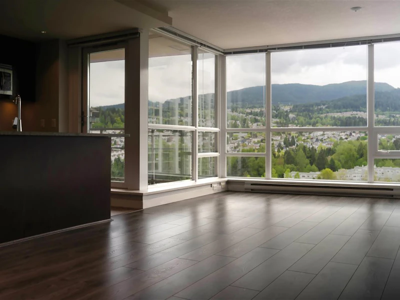 1901 - 2978 Glen Drive, Coquitlam BC V3B 0C3