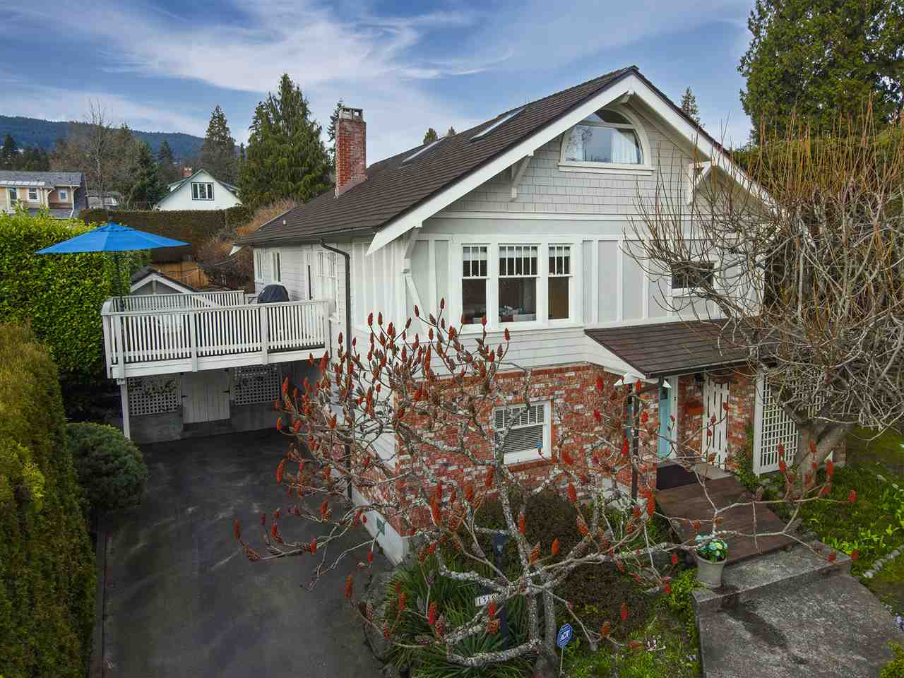 1319 Fulton Avenue, West Vancouver, BC, V7T 1N9